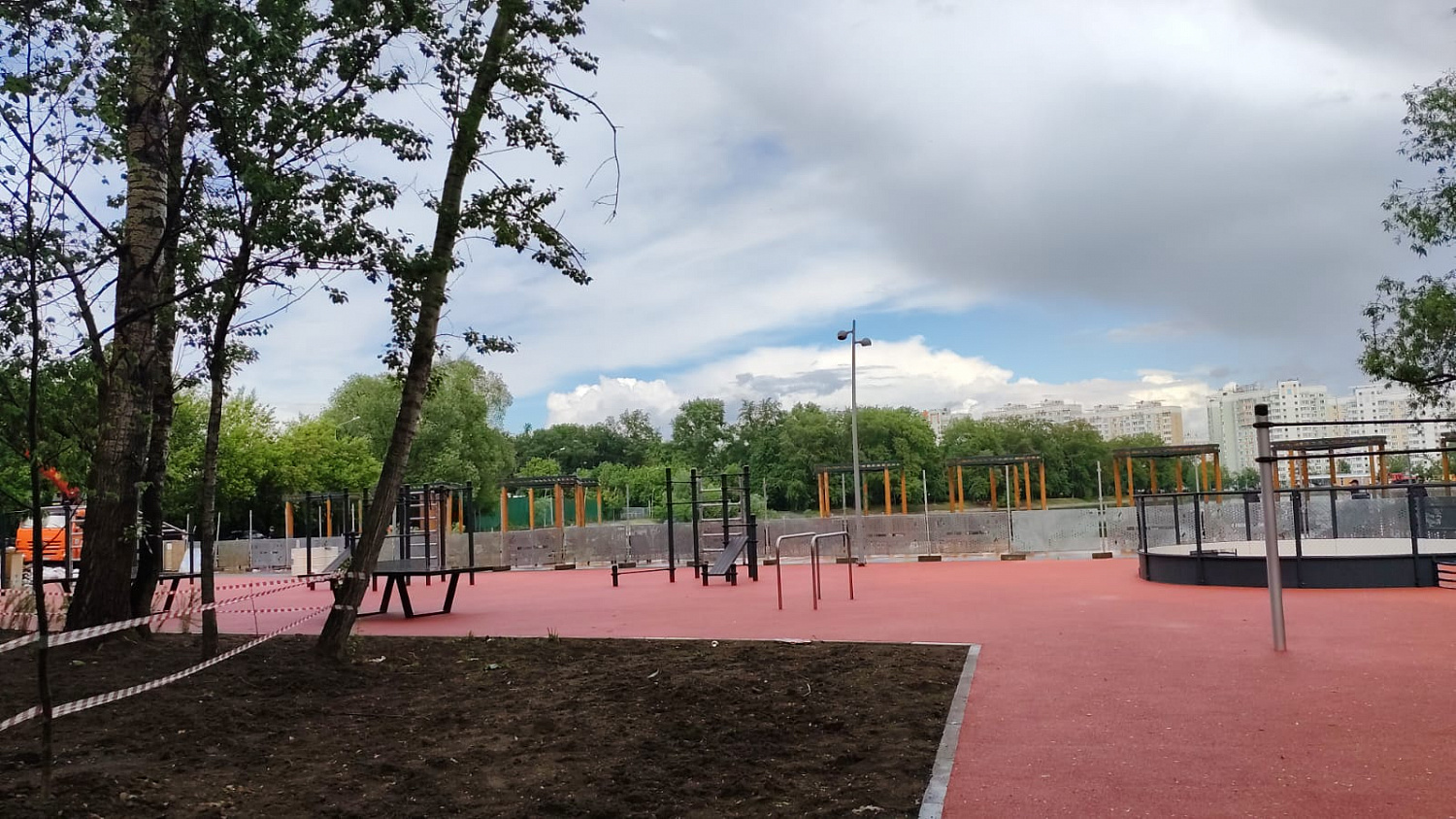 Спортивная площадка, г. Москва, Большой Перовский пруд